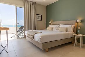 Eden Roc Villas