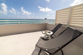 Eden Roc Villas
