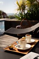 Eden Roc Villas