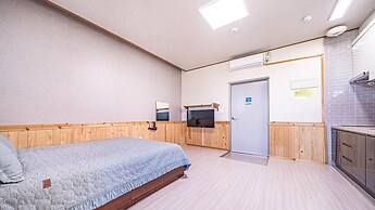 Samcheok Neulpuleun Pension