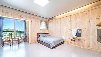 Samcheok Neulpuleun Pension