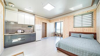 Samcheok Neulpuleun Pension