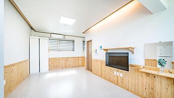 Samcheok Neulpuleun Pension