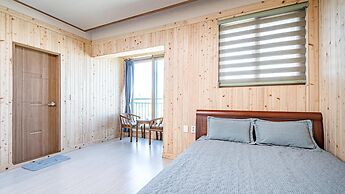 Samcheok Neulpuleun Pension