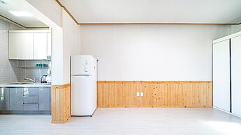 Samcheok Neulpuleun Pension