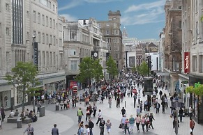 Captivating 2-bed Apartment in Liverpool