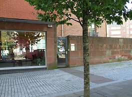 Captivating 2-bed Apartment in Liverpool