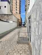 Apto Com Acesso Exclusivo a Praia em BC