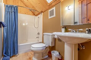 Luxury Log Chalet | Pool + Private HotTub | Ski In/Out | Overlooking G
