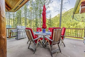 Luxury Log Chalet | Pool + Private HotTub | Ski In/Out | Overlooking G