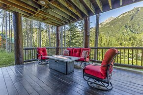 Luxury Log Chalet | Pool + Private HotTub | Ski In/Out | Overlooking G