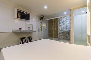 AGE Hotel - Easy access to Neo Química Arena and Guarulhos Airport