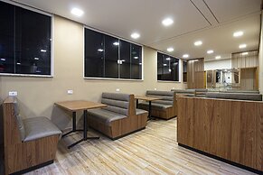 AGE Hotel - Easy access to Neo Química Arena and Guarulhos Airport