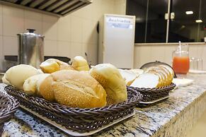 AGE Hotel - Easy access to Neo Química Arena and Guarulhos Airport