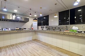 AGE Hotel - Easy access to Neo Química Arena and Guarulhos Airport