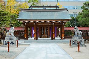 Cross Life Hakata Tenjin