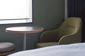 Cross Life Hakata Tenjin