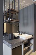 Cross Life Hakata Tenjin