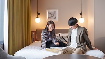 Cross Life Hakata Tenjin