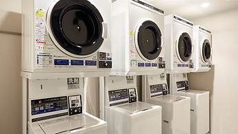 Cross Life Hakata Tenjin