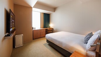 Cross Life Hakata Tenjin