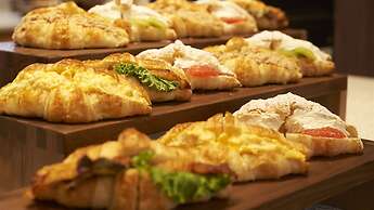 Cross Life Hakata Tenjin