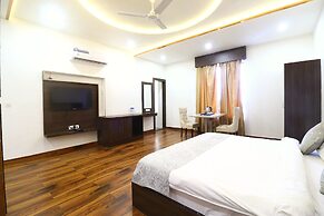 Hotel Taj Venture By Park Tree