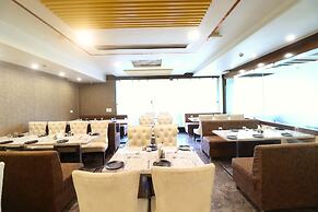 Hotel Taj Venture By Park Tree