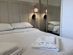 6 Coedrath Park - Swn y Mor