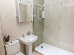 6 Coedrath Park - Swn y Mor