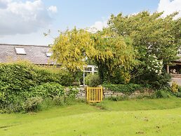The Cottage, 5 Richley Terrace