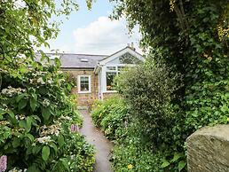 The Cottage, 5 Richley Terrace