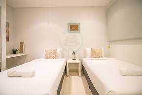 Signatures on Cavenagh