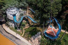 Fivitel Cong Troi Dong Giang