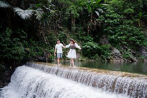 Fivitel Cong Troi Dong Giang