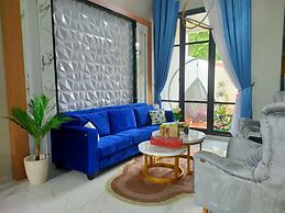 EXPRESS O 91277 Atiq Homestay Syariah