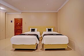 Super OYO Collection O Andono Hotel