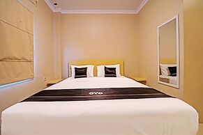 Super OYO Collection O Andono Hotel
