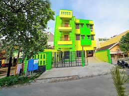 OYO 91283 Sg Premium Guest House