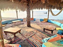 Sahara Beach Camp Ras Shetan