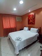 Hotel Iparana Paradise