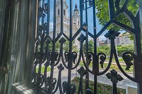 ZOYA LUXURY RESIDENCE