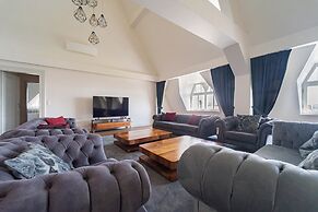 ZOYA LUXURY RESIDENCE