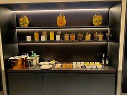 ZOYA LUXURY RESIDENCE