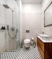 ZOYA LUXURY RESIDENCE