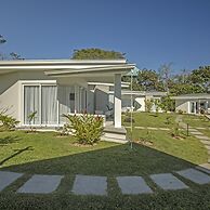 Adeluna Luxury Ocean View Villas