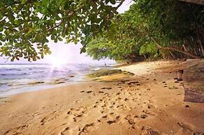 Adeluna Luxury Ocean View Villas