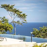 Adeluna Luxury Ocean View Villas