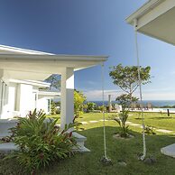 Adeluna Luxury Ocean View Villas