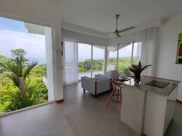 Adeluna Luxury Ocean View Villas